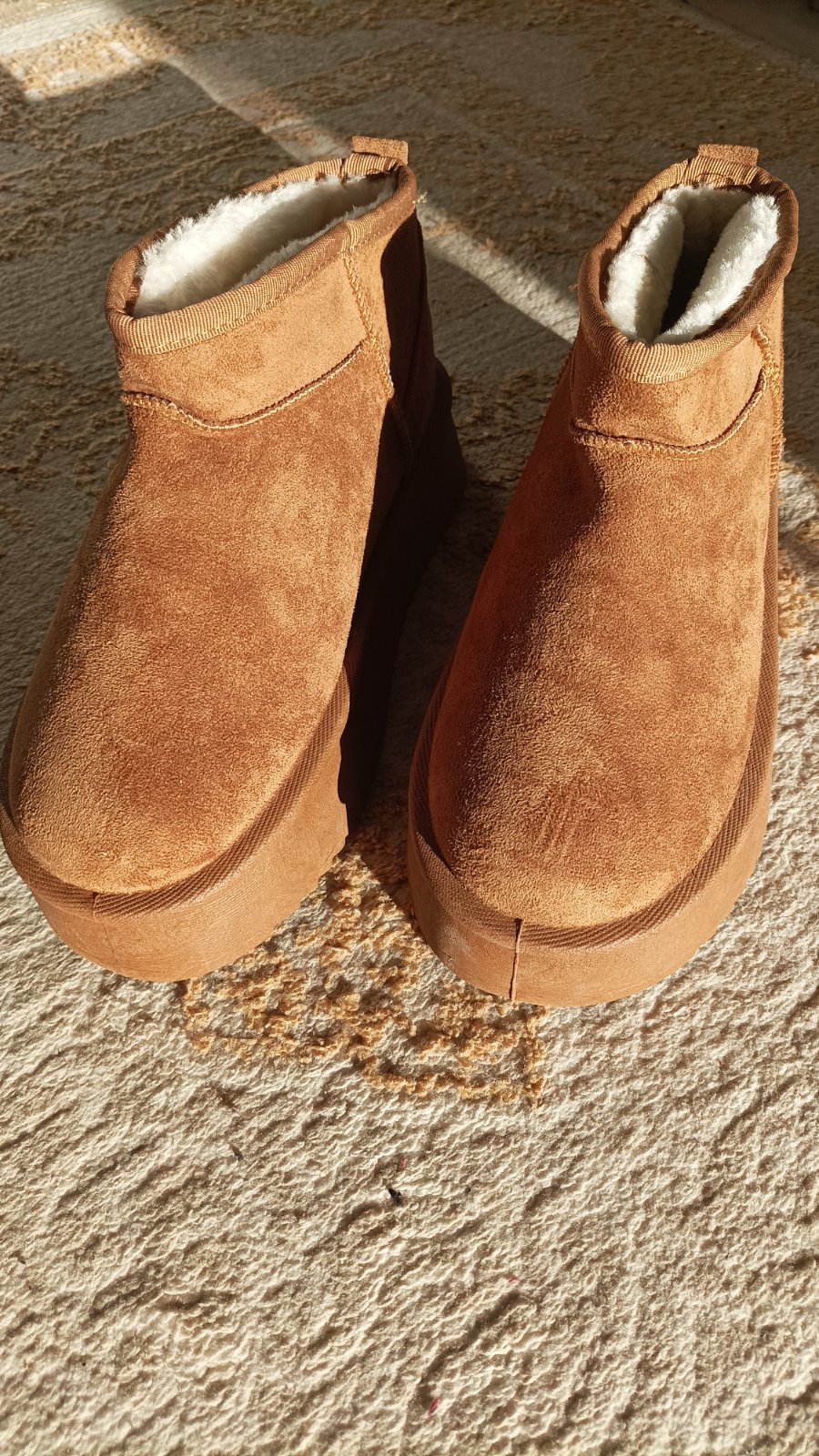 UGG 40