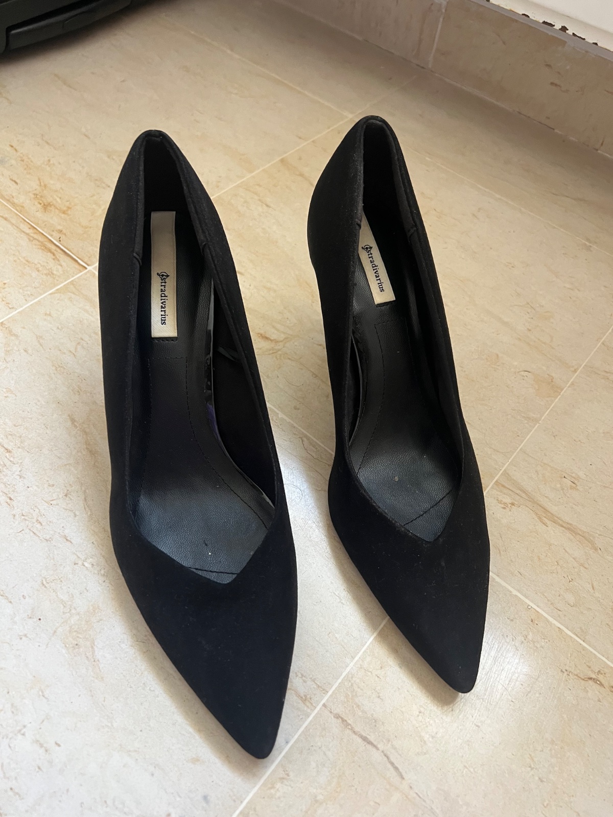 Escarpin stardivarius pointure 40 en bon etat 