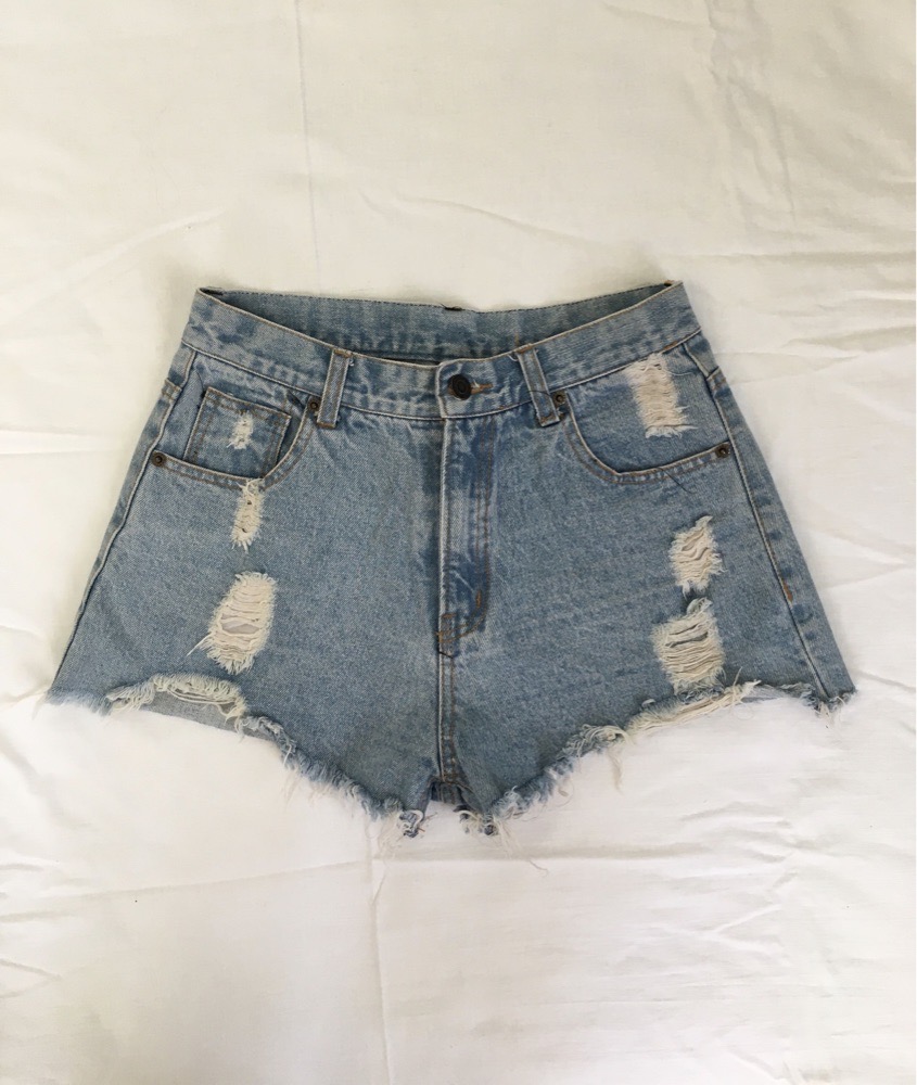 Short en jean bleu clair NEW NEW
