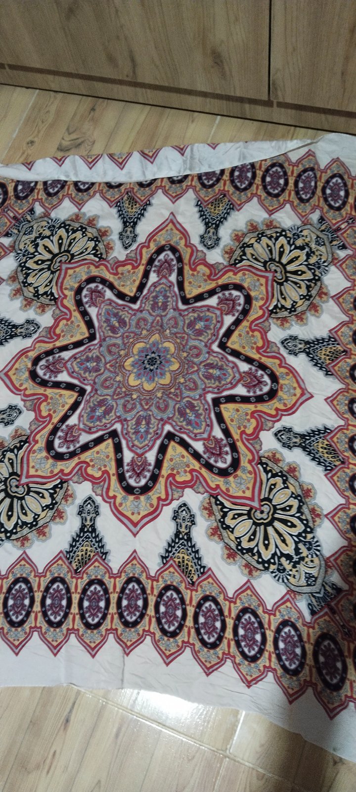 Grand foulard Massimo Dutti 