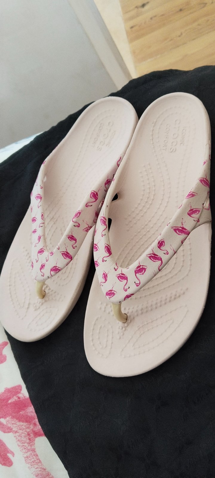 Tong crocs