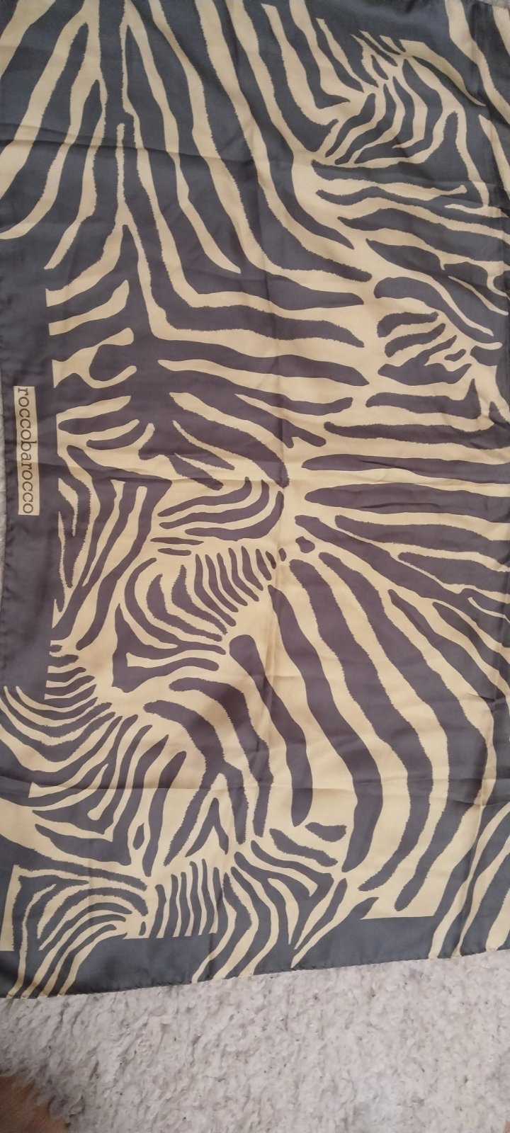 Foulard en soie rocobarocco 