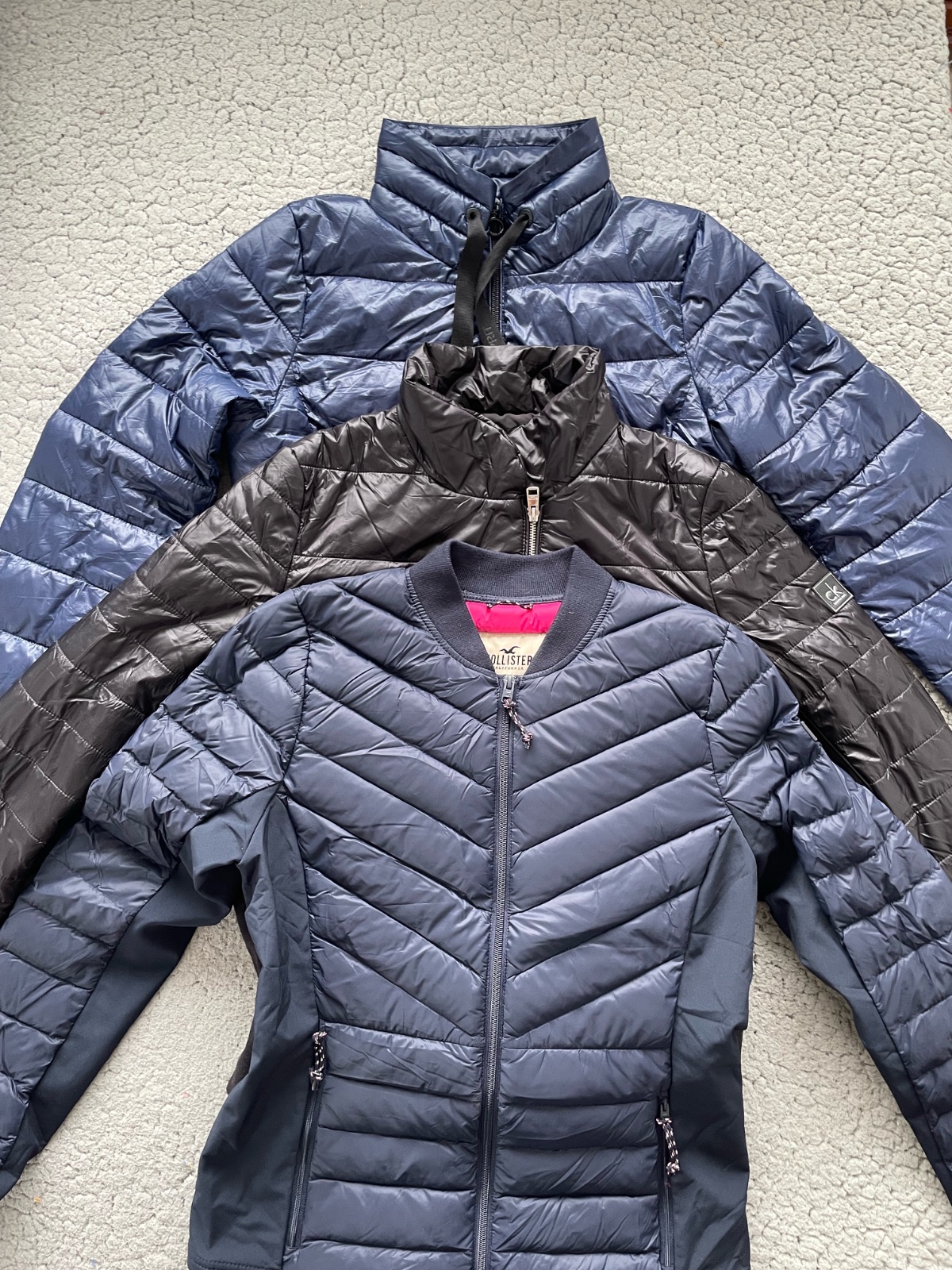 Liquidation !! 3 doudoune femme esprit taille M CK taille L Hollister taille M