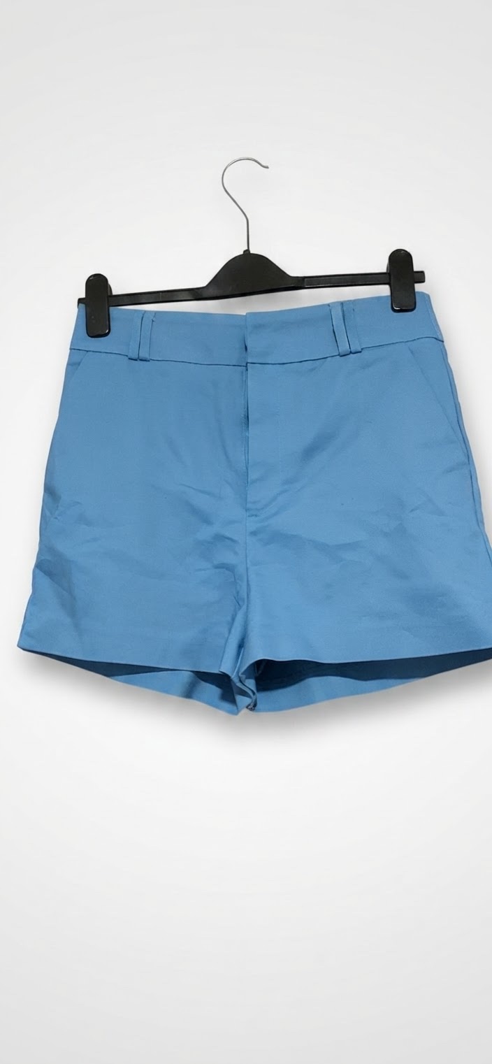 Short bleu 