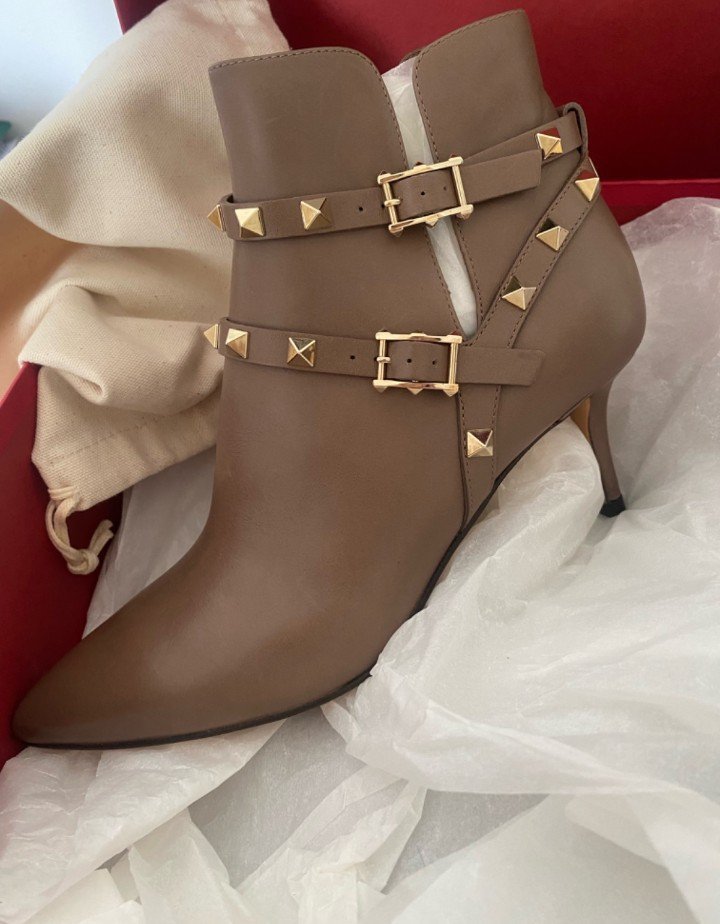 Valentino garavani Rokstud Ankle boots