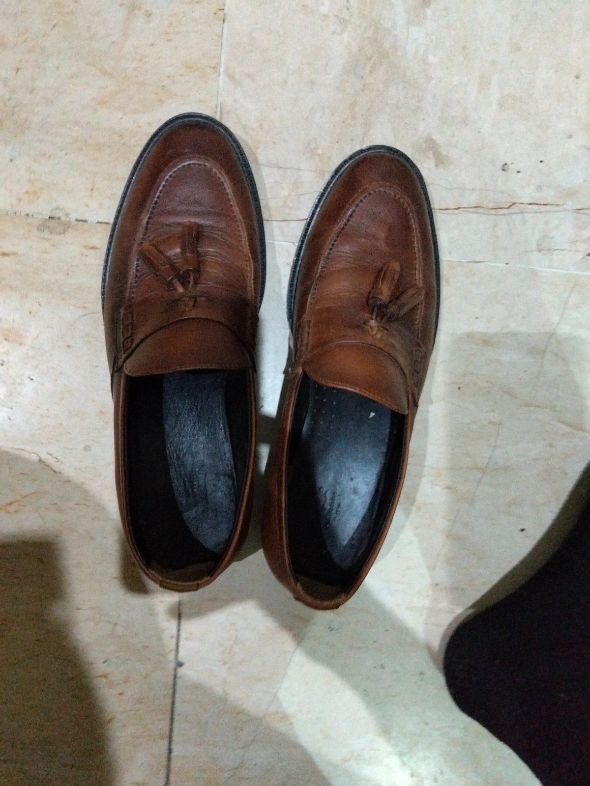 Chaussurs heny 41  a vendre 