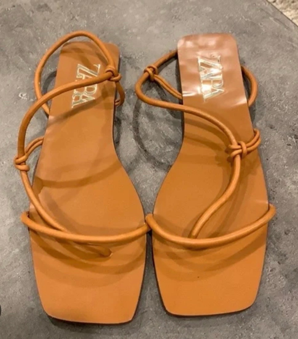 Sandales camel zara 