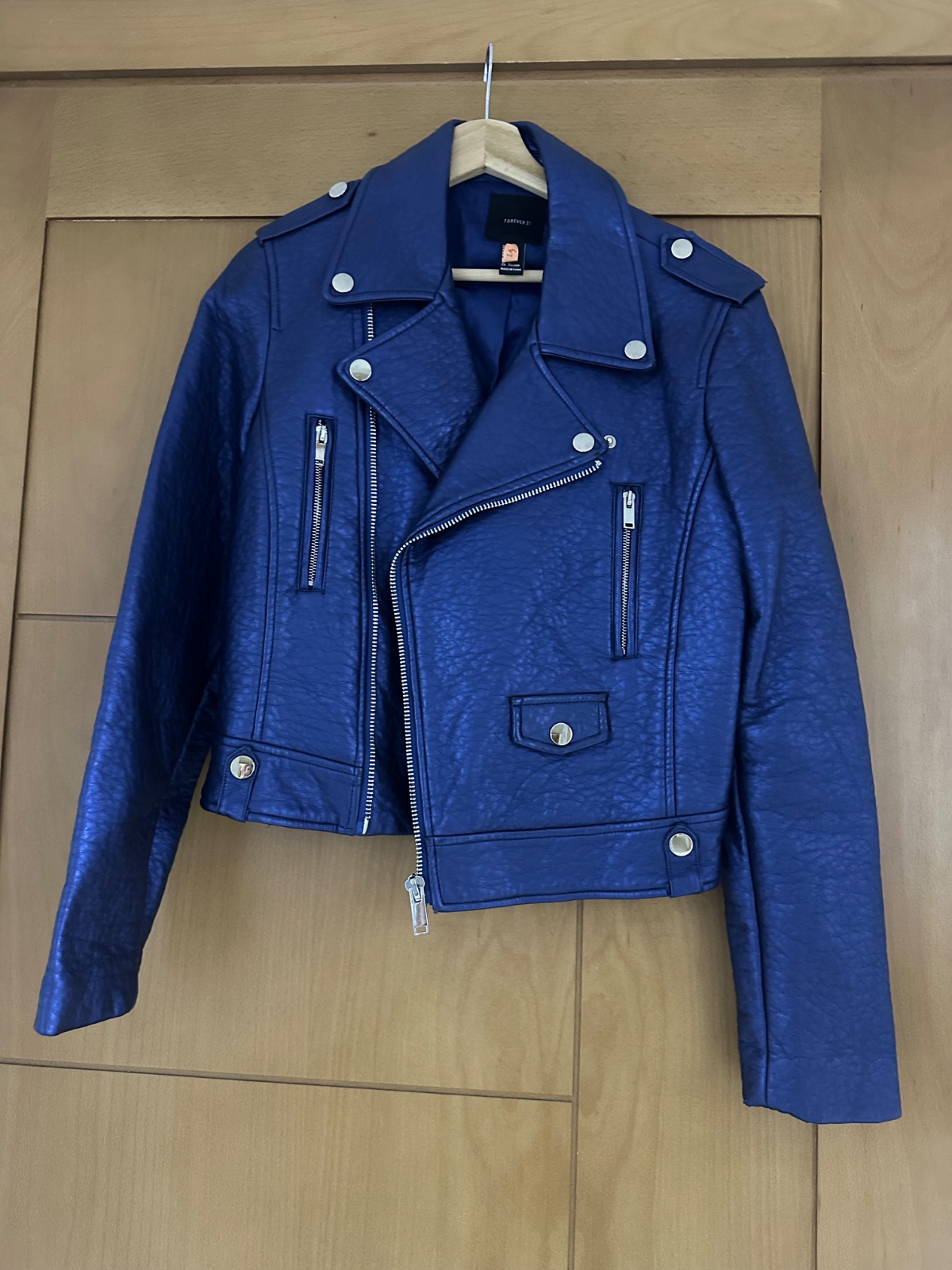 Veste cuir bleu 💙