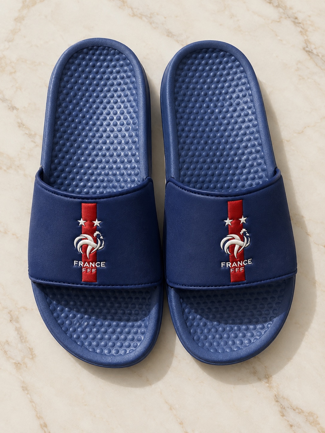 Claquettes bleu marine avec logo France FFF ❤️🤍💙