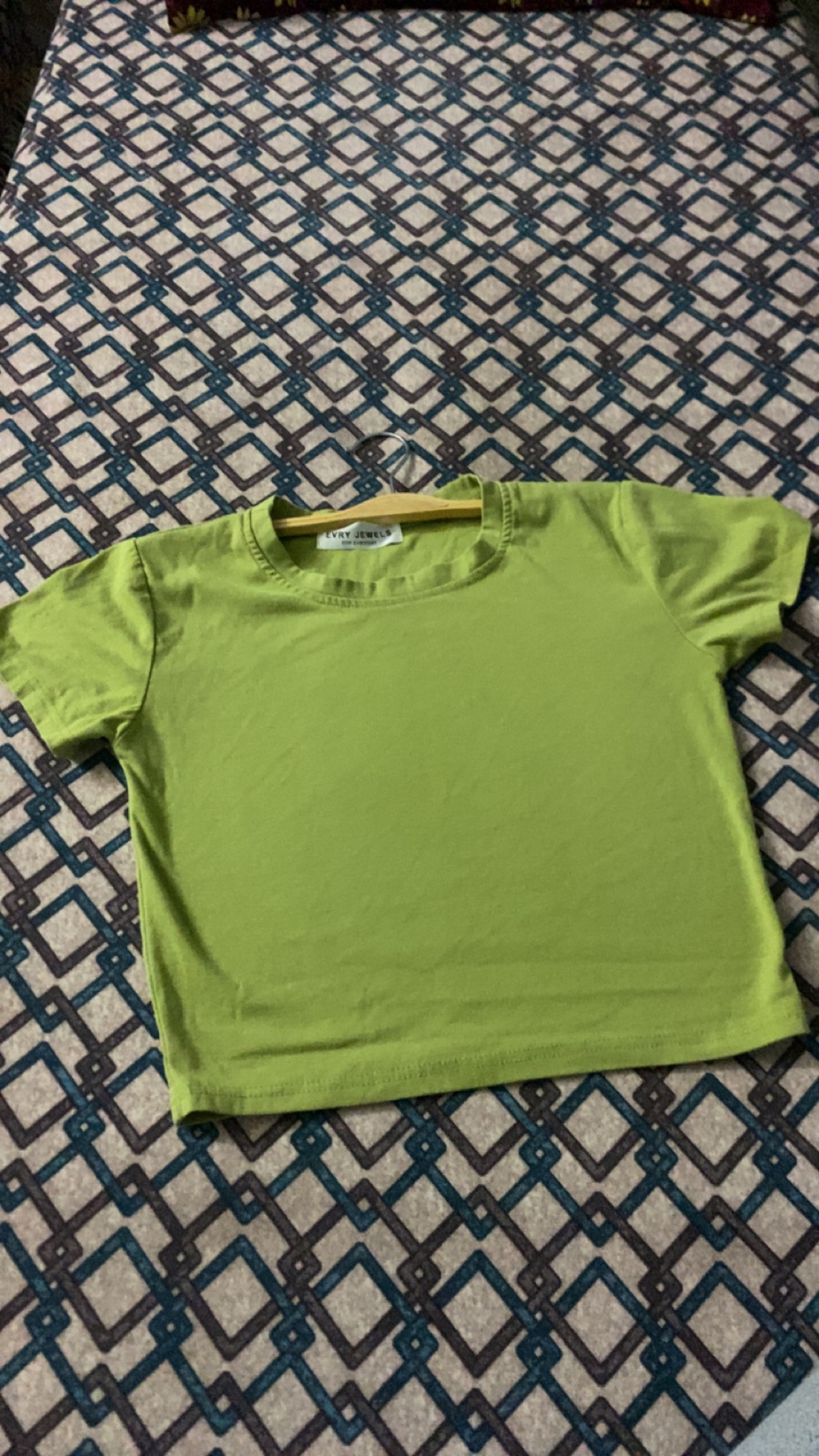 T-shirt vert anis.