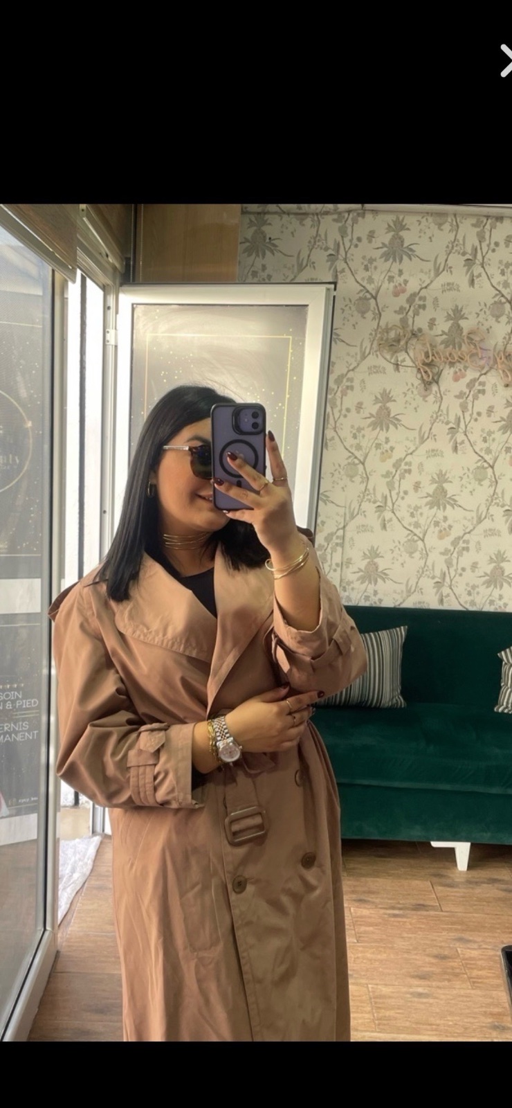 Trench coat 
