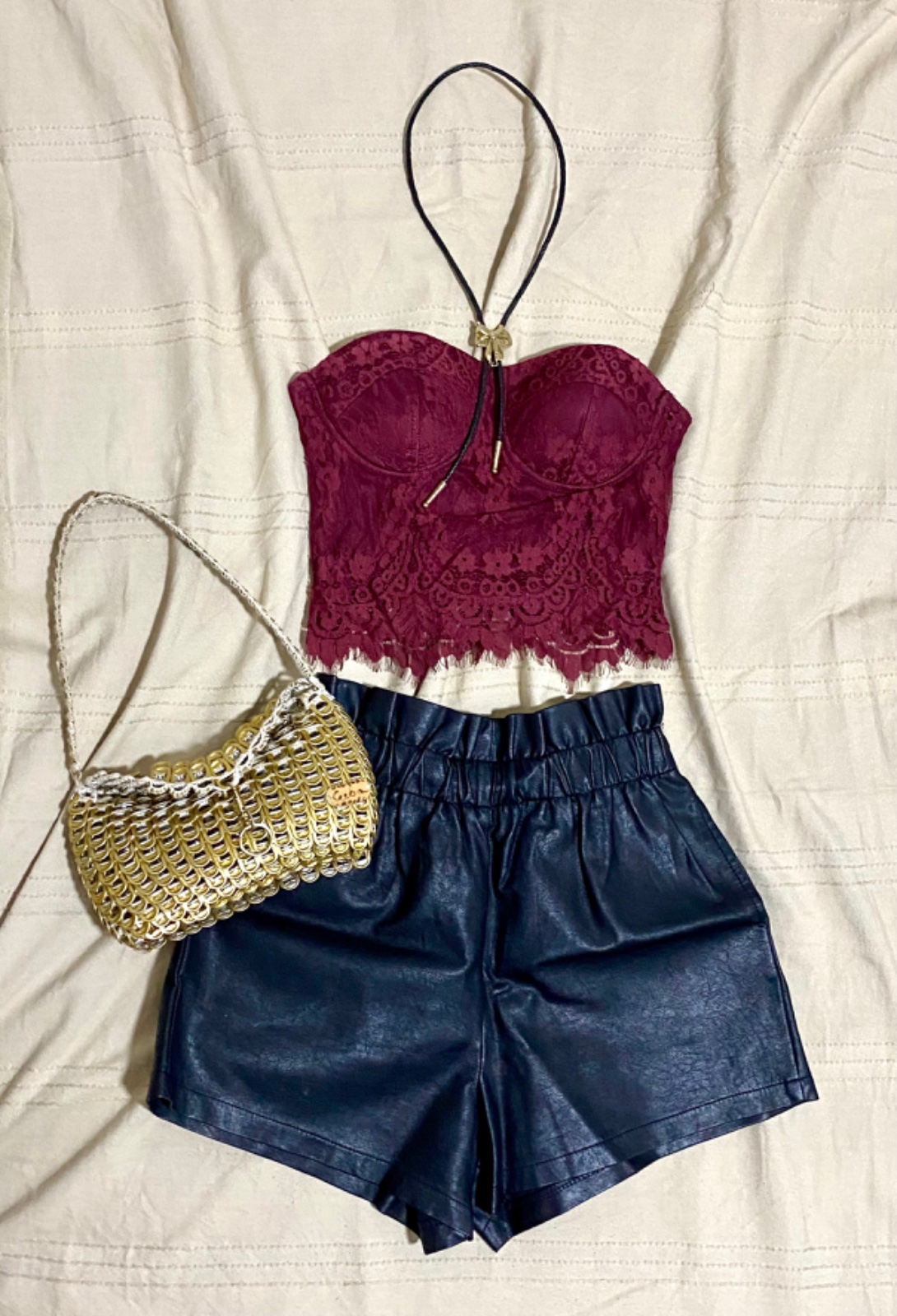Top Rouge bordeaux dentelle 