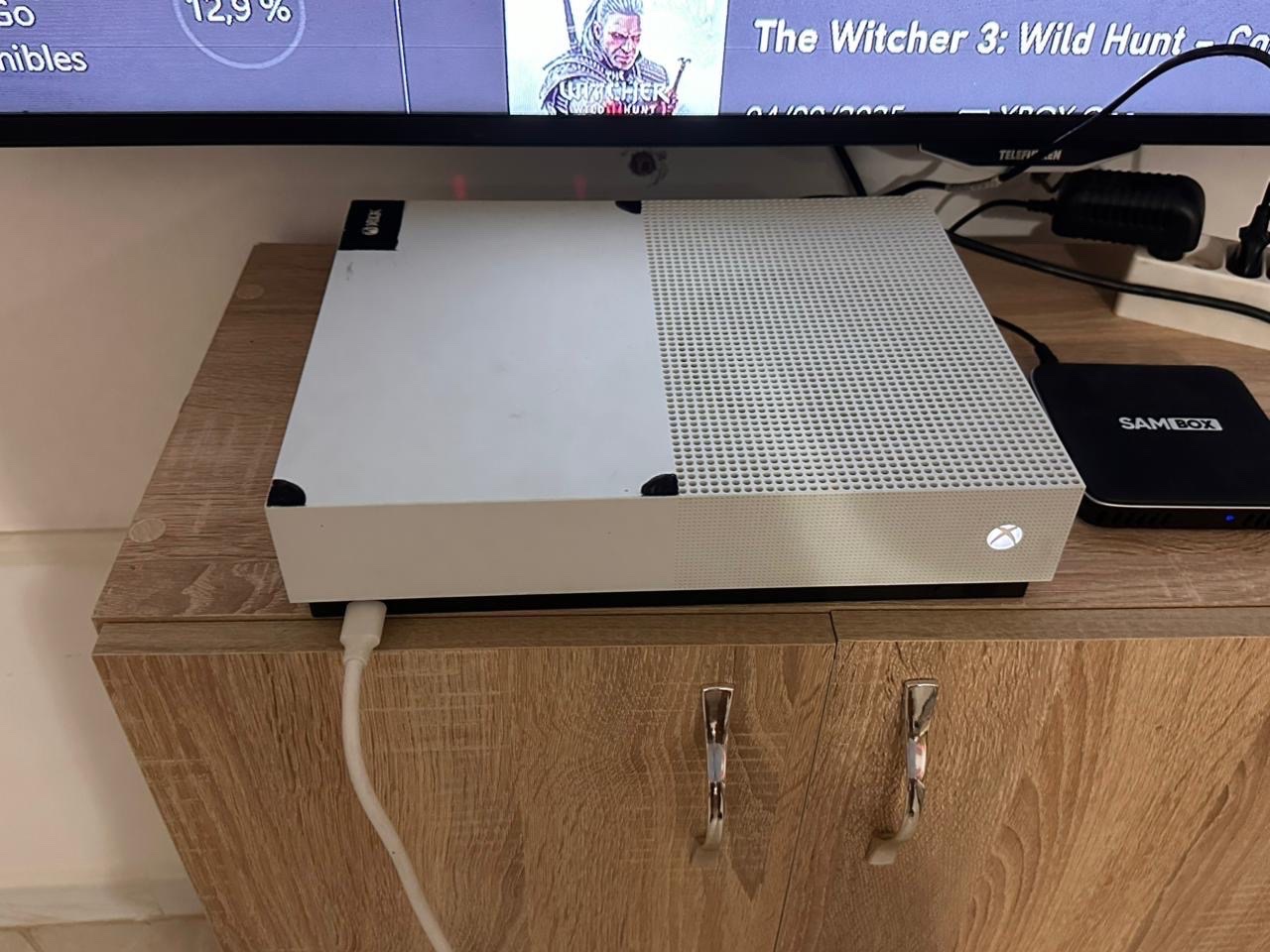 Xbox one S
