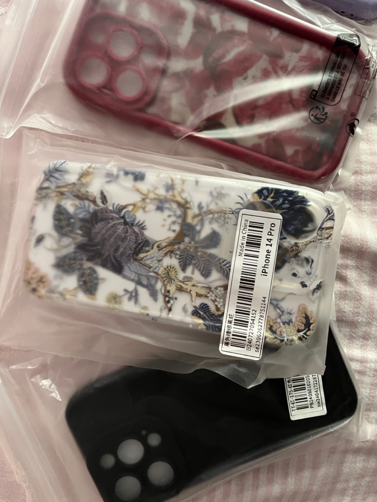 3 coques pour iphone 14 pro