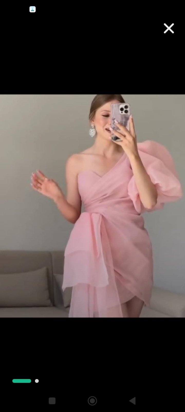 Robe cocktail rose poudré 