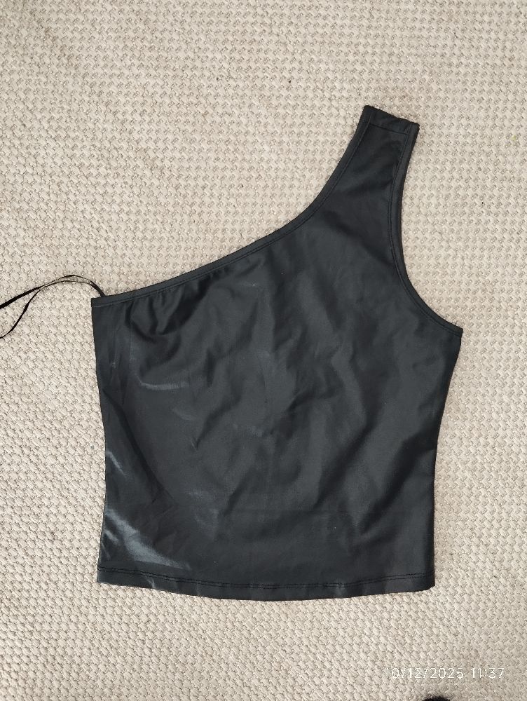 Crop top en cuir Primark 