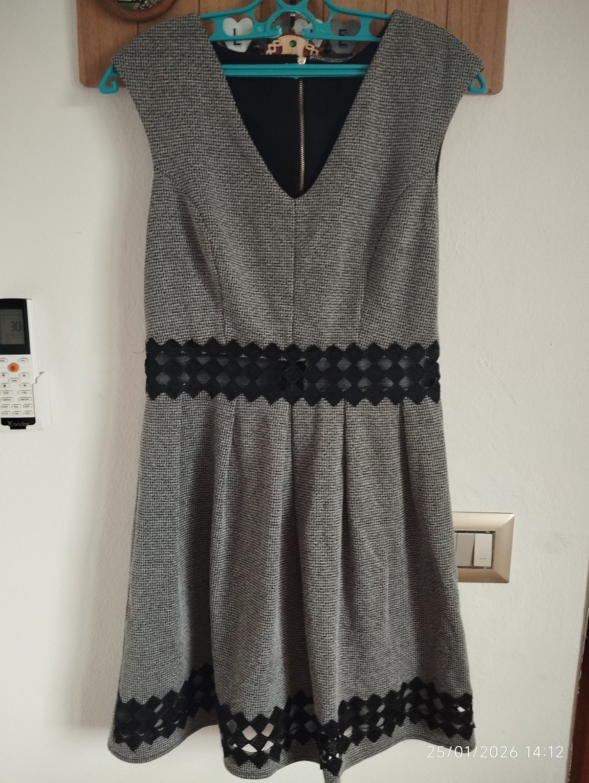 Robe trapèze noir et gris
