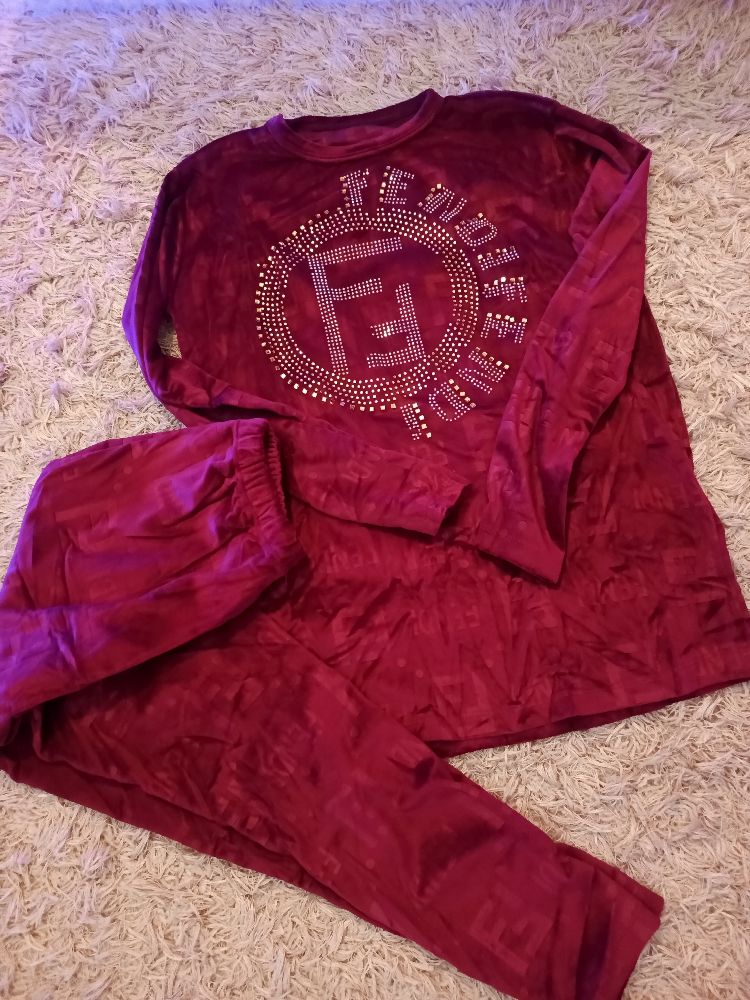 Set velour rouge bourdeau 