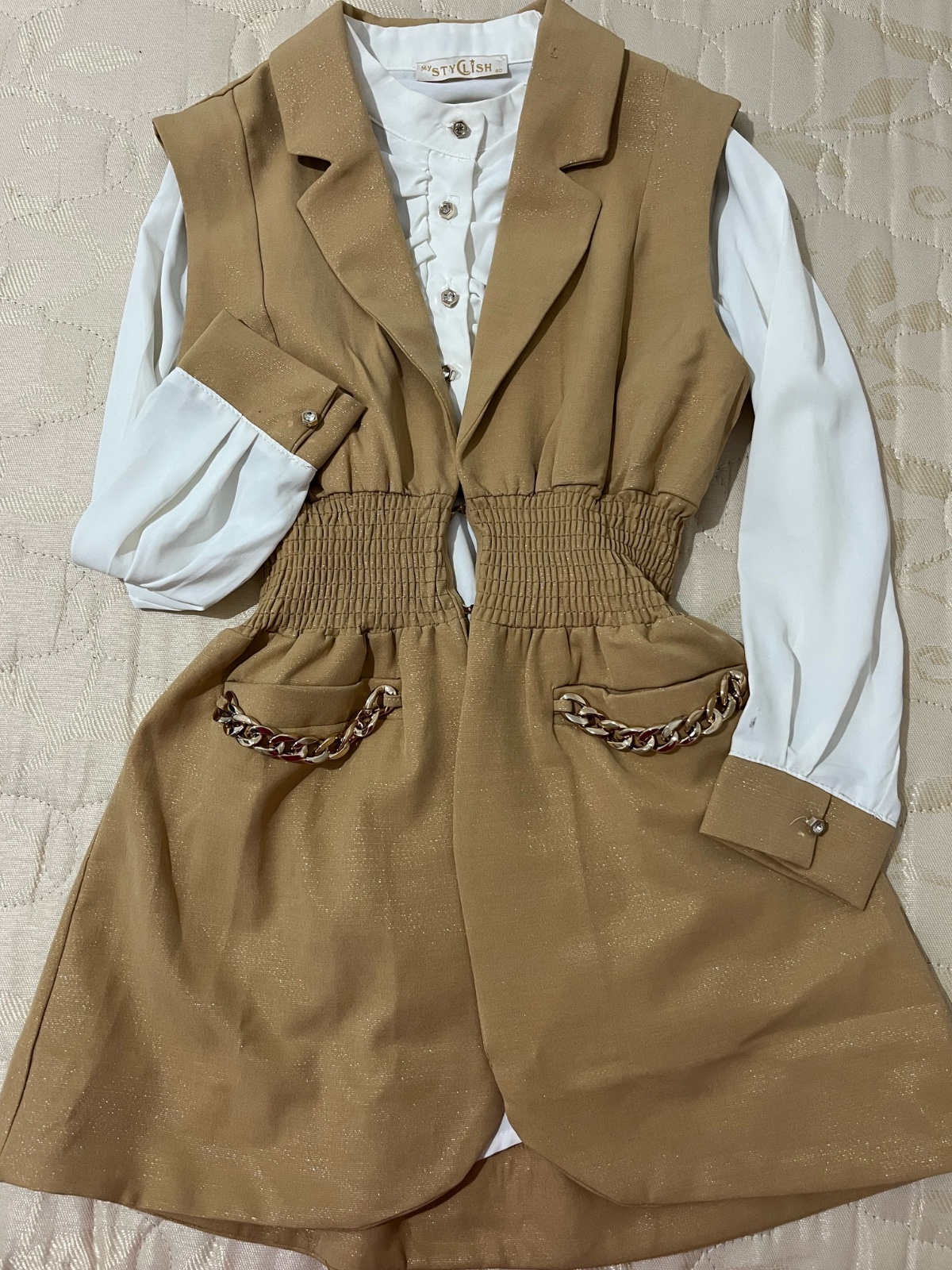 Chemise