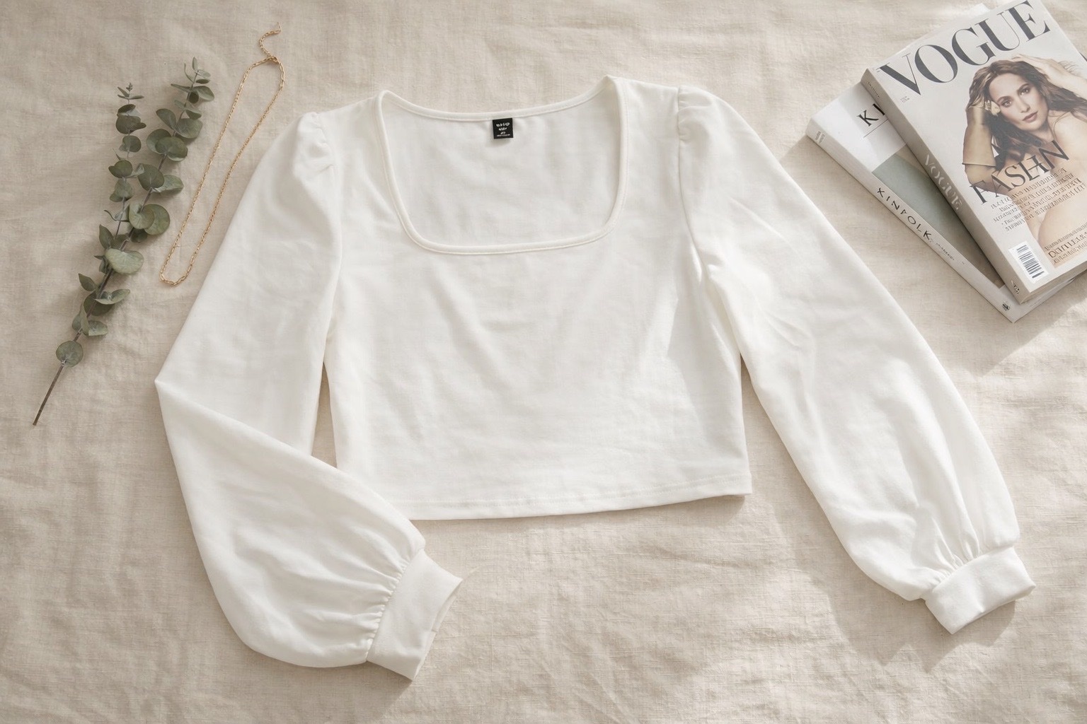 Chemise