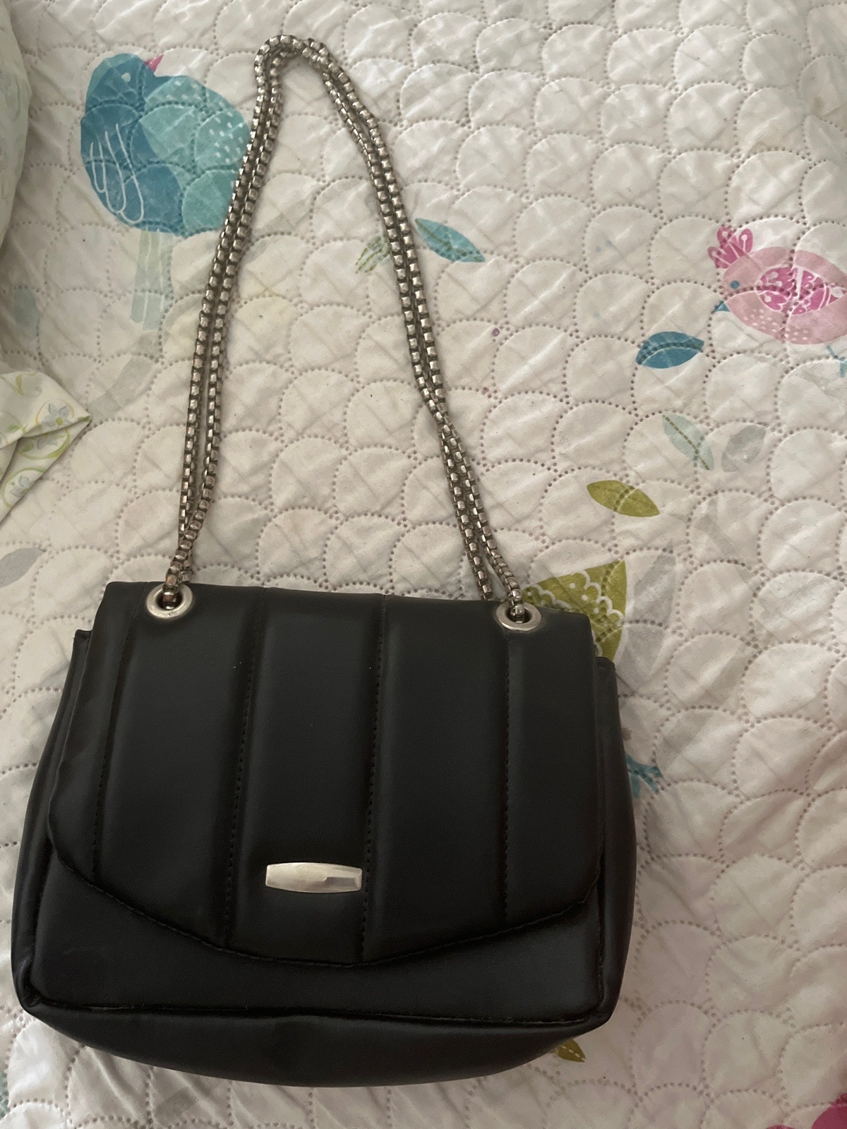 Sac noir à bandouliere