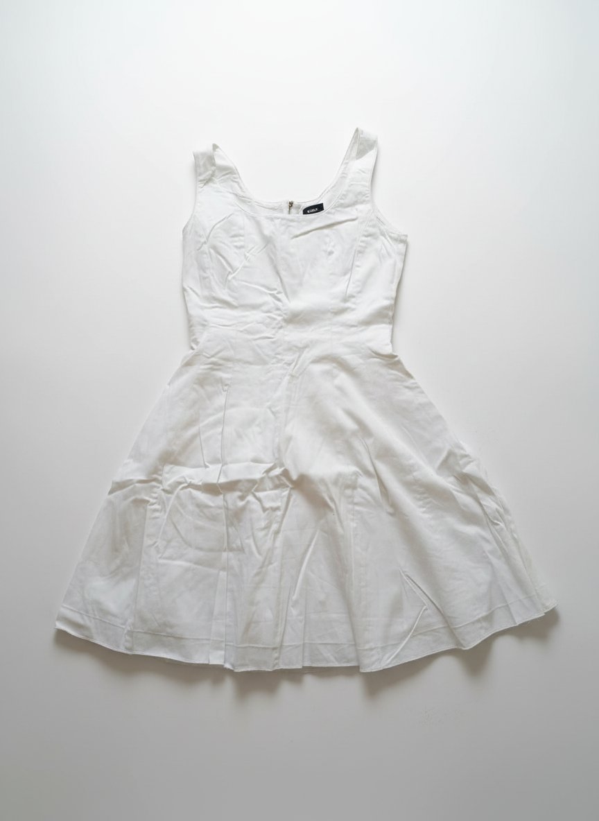 Robe patineuse blanche