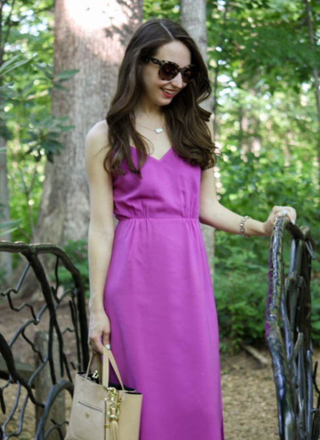 Robe tendance  avec deux fonte à deux côtés marque j.crew  