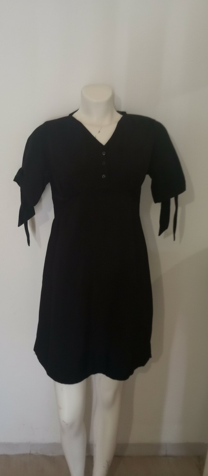 Robe coquette men 9atar marque ايلا neuf avec étiquette s-m 