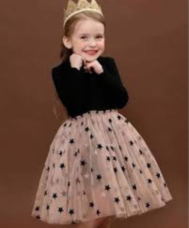 Tenue yo9tel jupe+ pull+sacoche pour filellette de 3 ans 