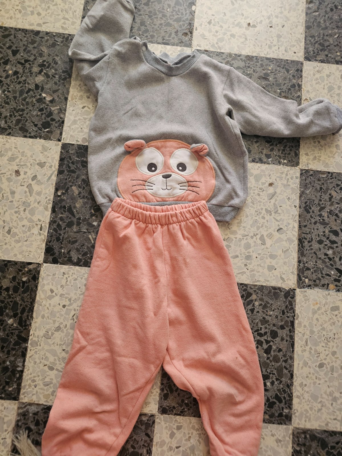 Survêtements banouta 4 ans 