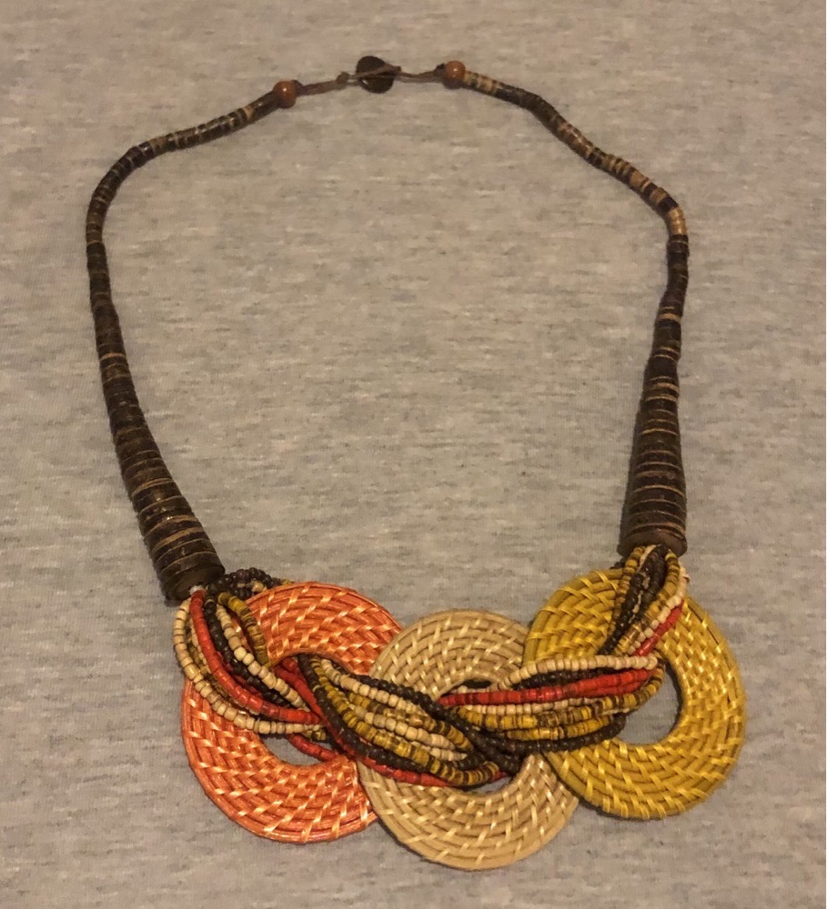 collier coloré 