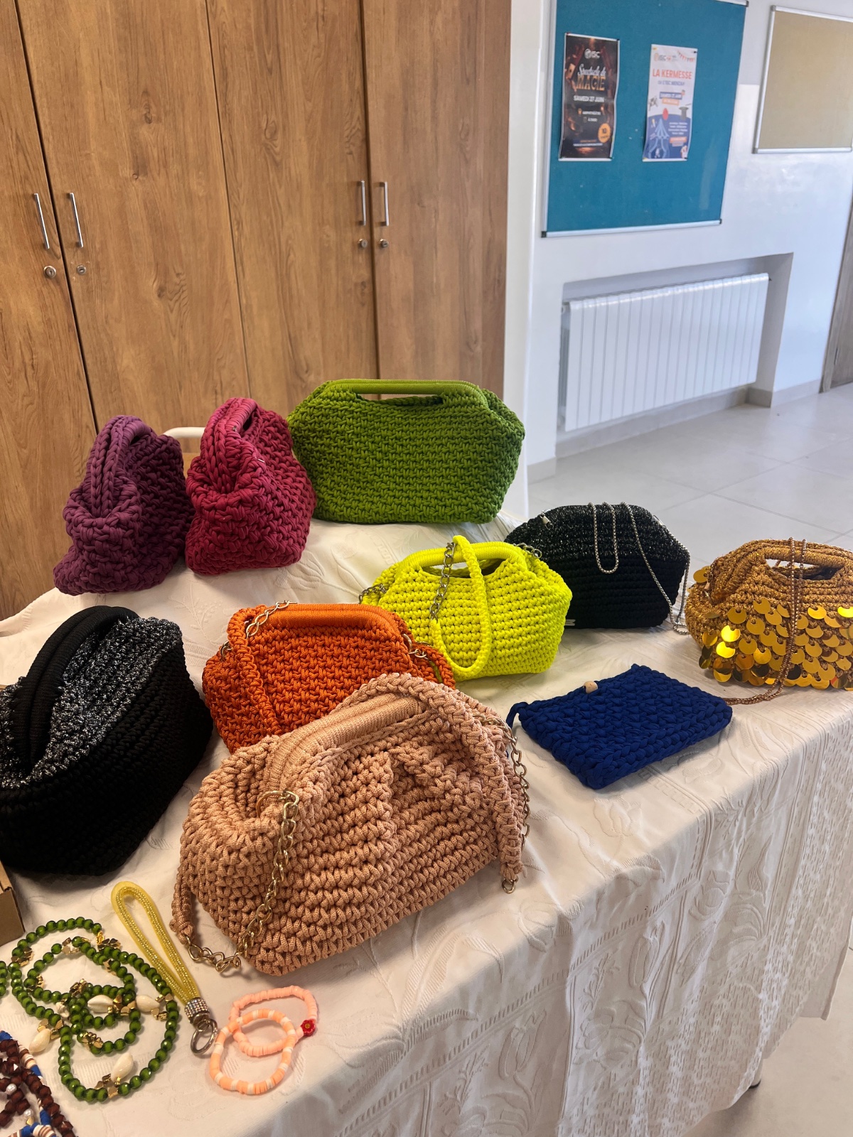 Sac en crochet fait main – Élégant & Tendance