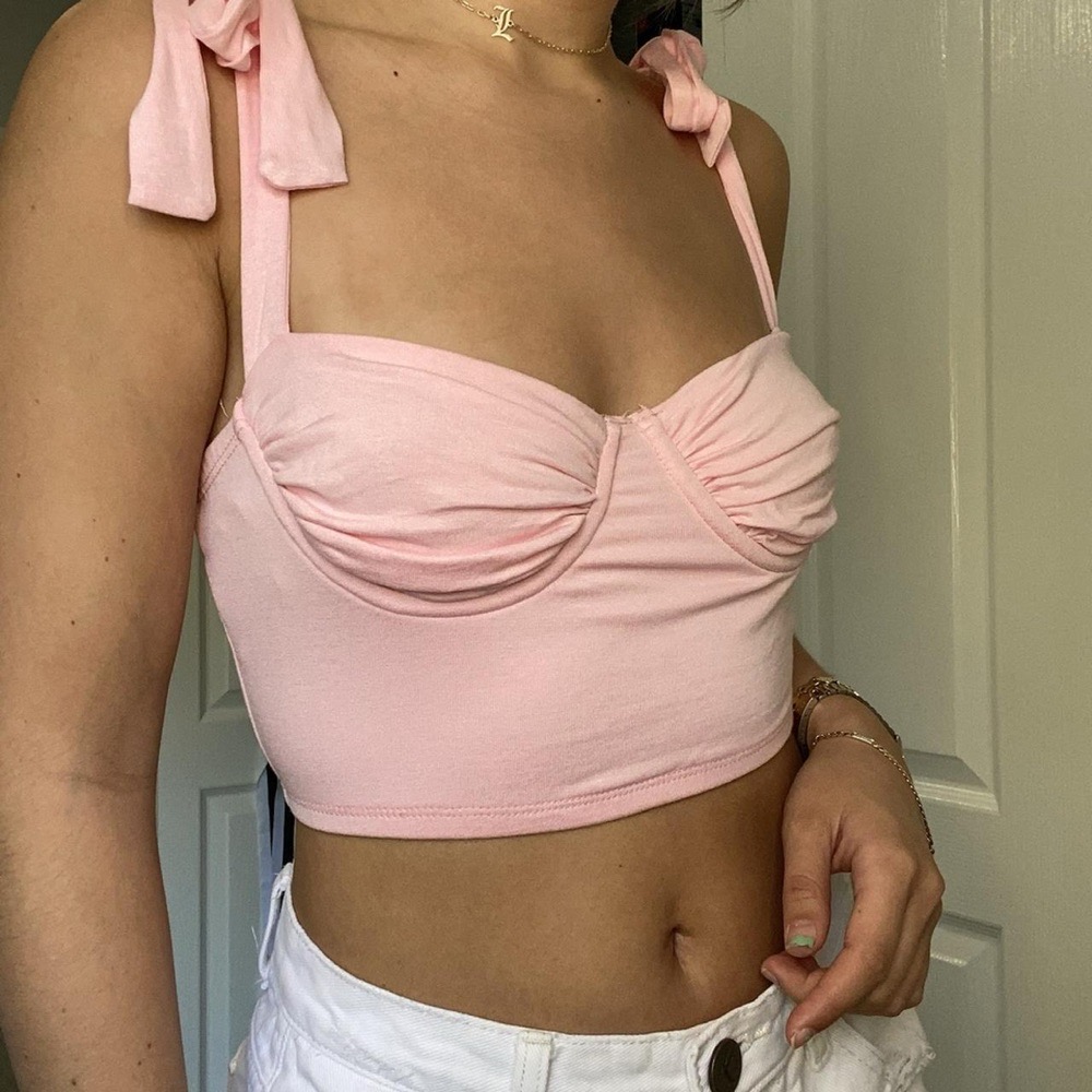 top adika