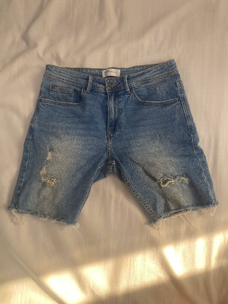 Short bershka