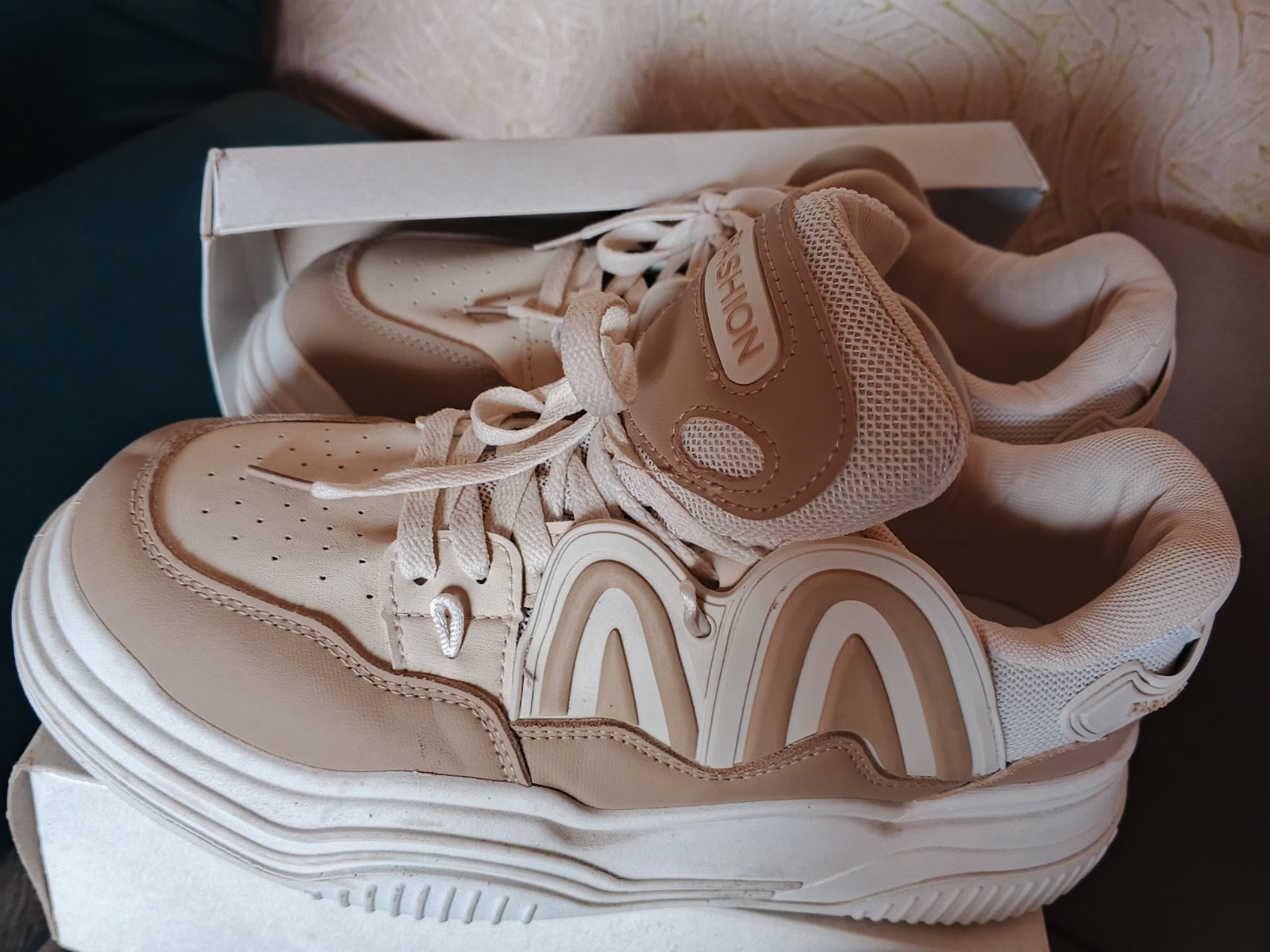 Baskets blanchs