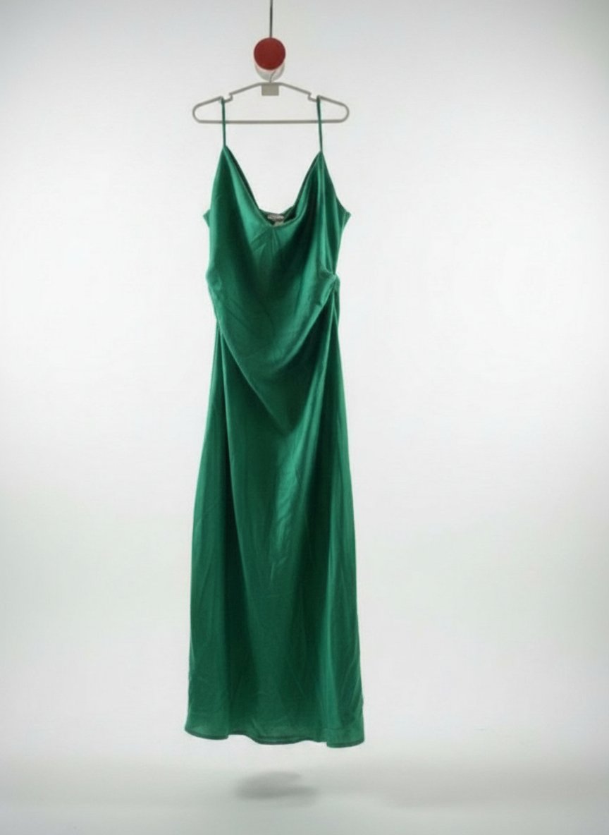 Robe verte satin 