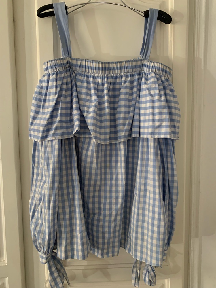 Chemise