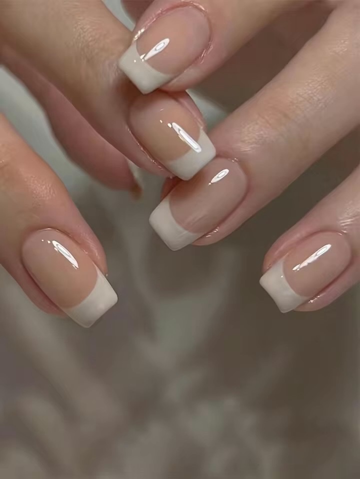 Faux ongles French blancs