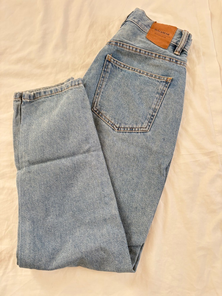 Jeans tres peu porté