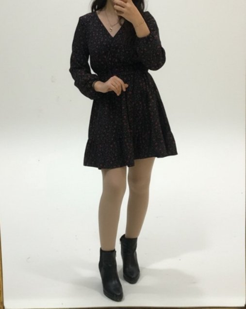 Robe noir très élégante 