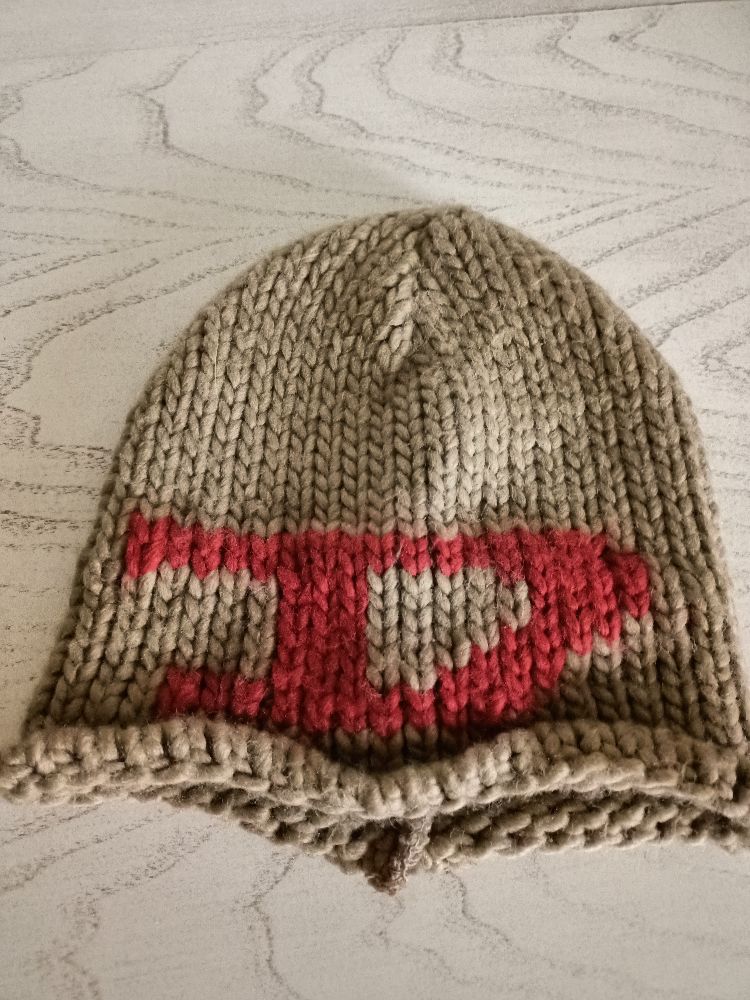 bonnet tricoté grandes mailles 