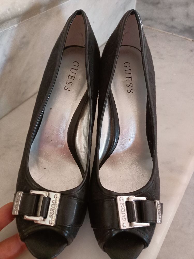 Escarpin guess p39.5