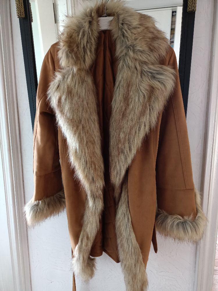 veste manteau faux dain avec fourrure