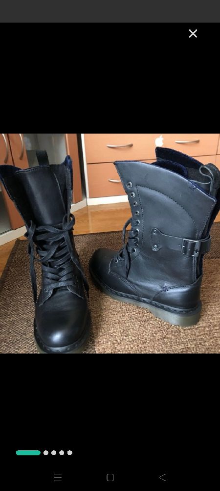 bottes cuirs Dr Martens