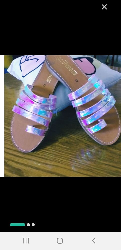 je liquide mules neuves