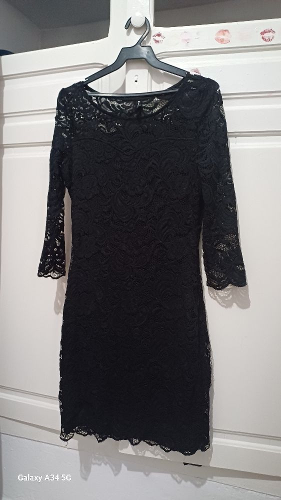 FORSAA ROBE NOIRE AVEC DENTELLES 
