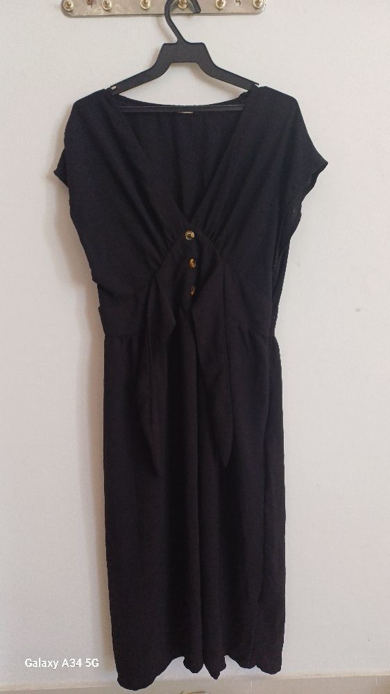 ROBE MIDI NOIRE 🫶✨️