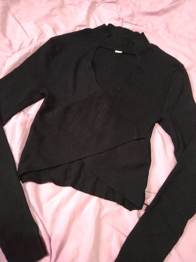 Pull noir