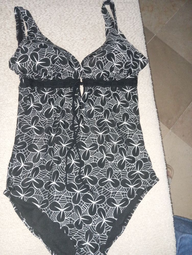 Mayaux noir et blanc