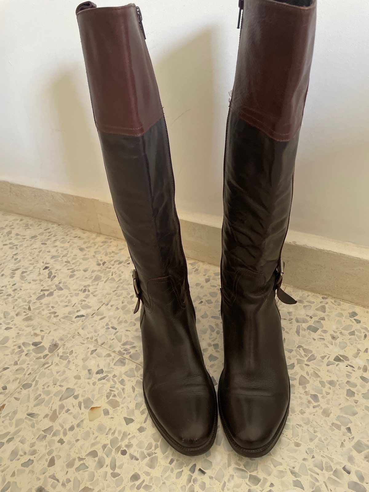 Botte en vrai cuire ma ya3rafch imout
